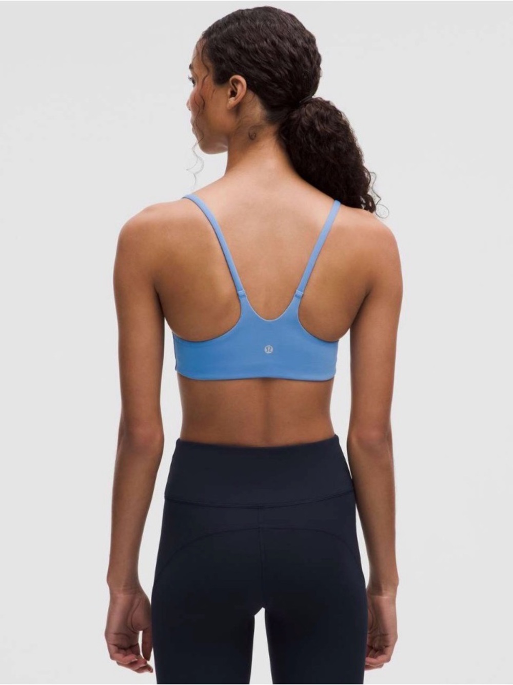 Lululemon Wunder Train Strappy Racer Bra Blue size 10